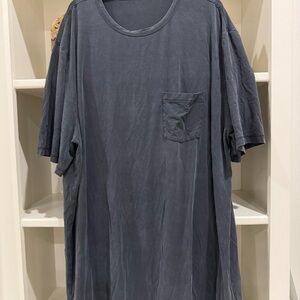 Vuori Charcoal Short Sleeve Tee